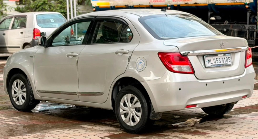 Maruti Suzuki Dzire - Thumbnail 11