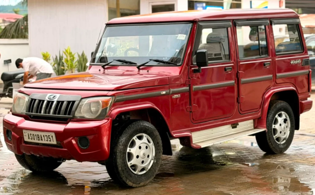 Mahindra Bolero - Thumbnail 4