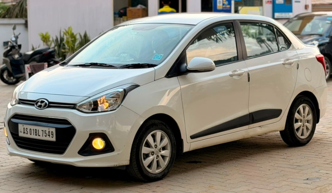 Hyundai Xcent - Thumbnail 7