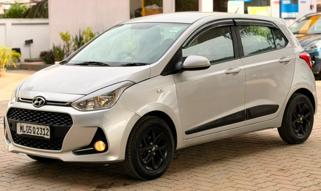 Hyundai Grand i10 - Thumbnail 8
