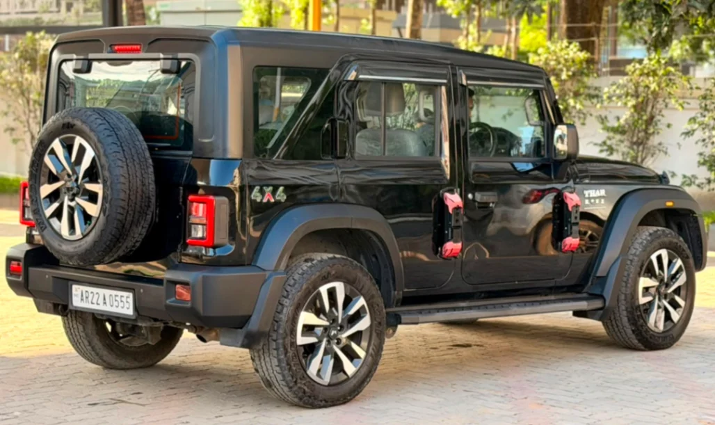 Mahindra THAR ROXX - Thumbnail 3
