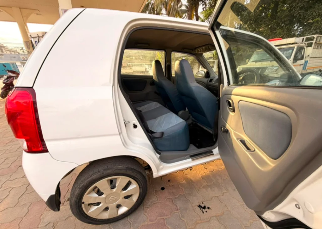 Maruti Suzuki Alto K10 - Thumbnail 9