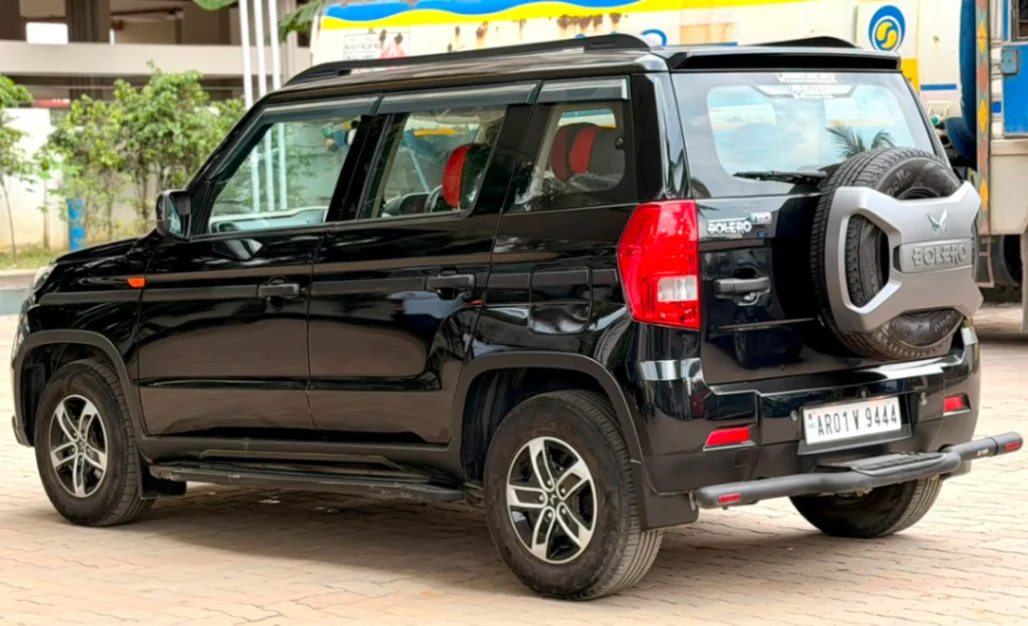 Mahindra Bolero Neo - Thumbnail 4