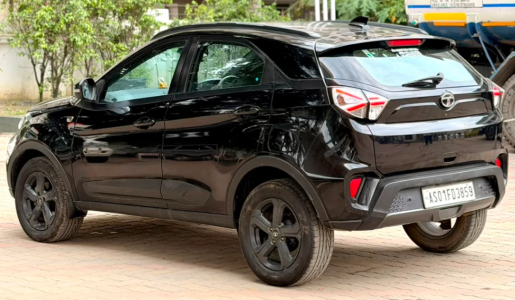 Tata Nexon - Thumbnail 6