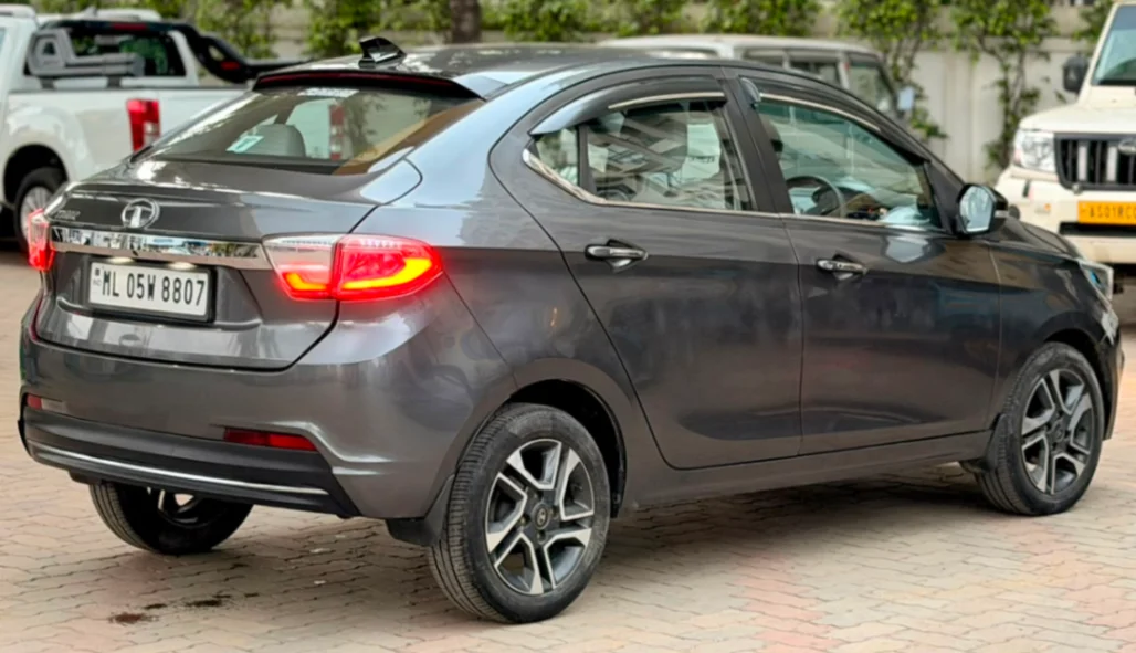 Tata TIGOR - Thumbnail 10