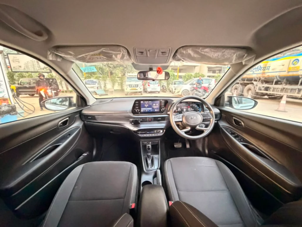 Hyundai i20 - Thumbnail 9