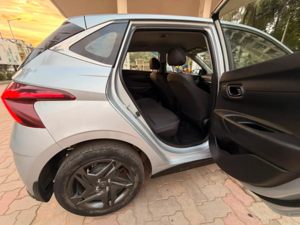 Hyundai i20 - Thumbnail 11