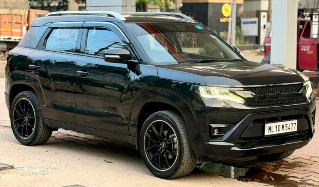 Maruti Suzuki Brezza - Thumbnail 5