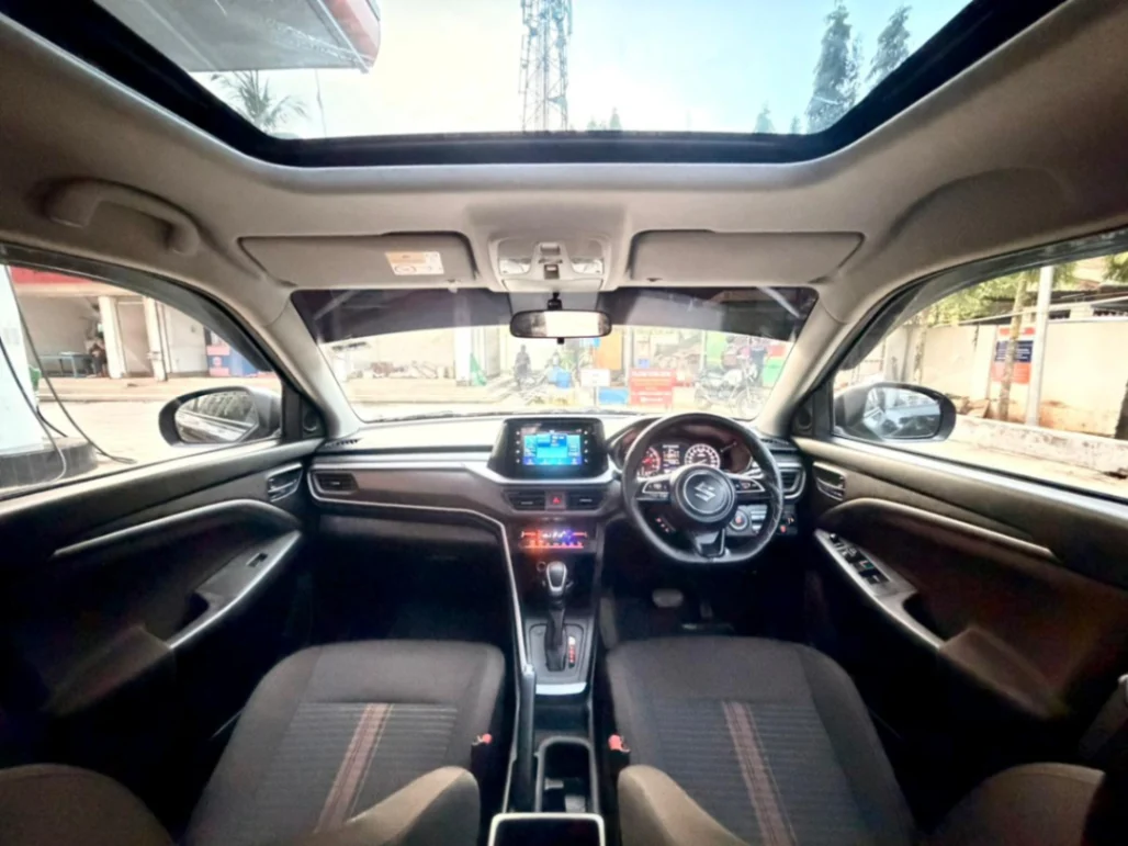 Maruti Suzuki Brezza - Thumbnail 11