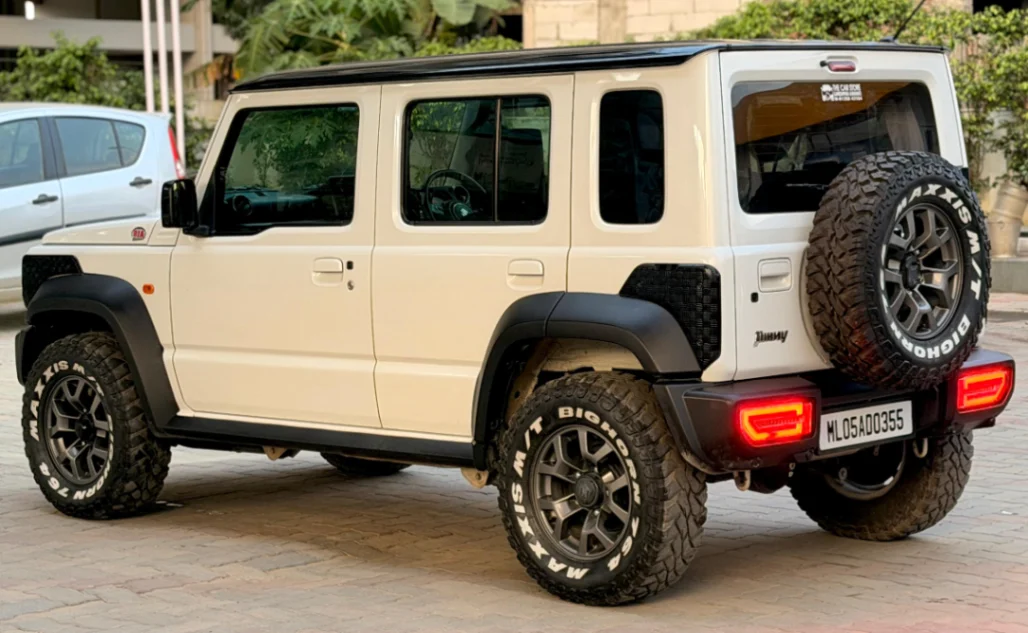 Maruti Suzuki Jimny - Thumbnail 11