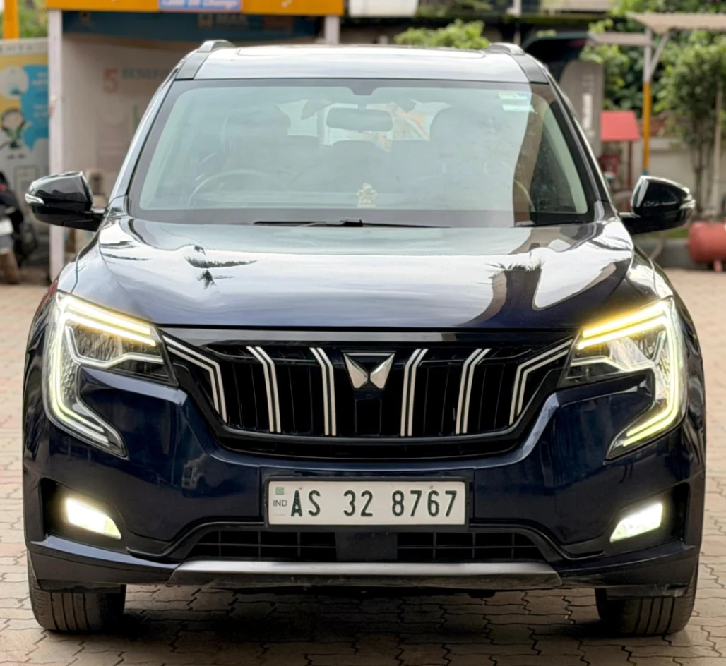 Mahindra XUV 700