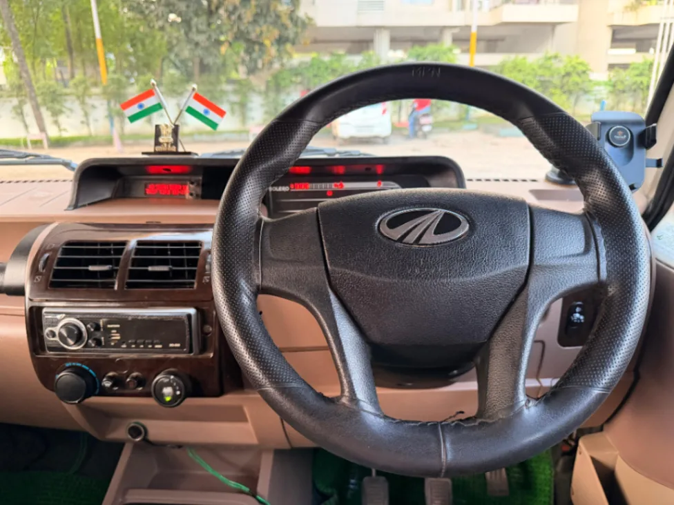 Mahindra Bolero - Thumbnail 6