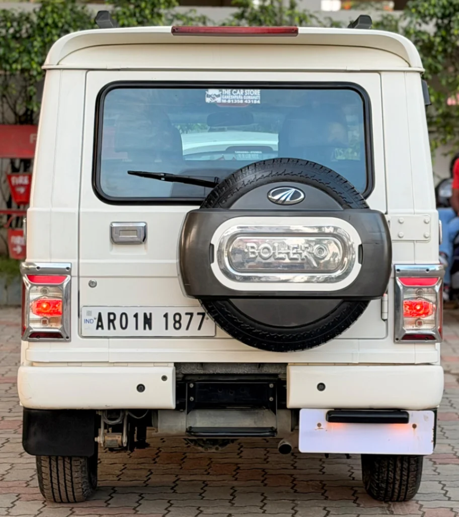 Mahindra Bolero - Thumbnail 12