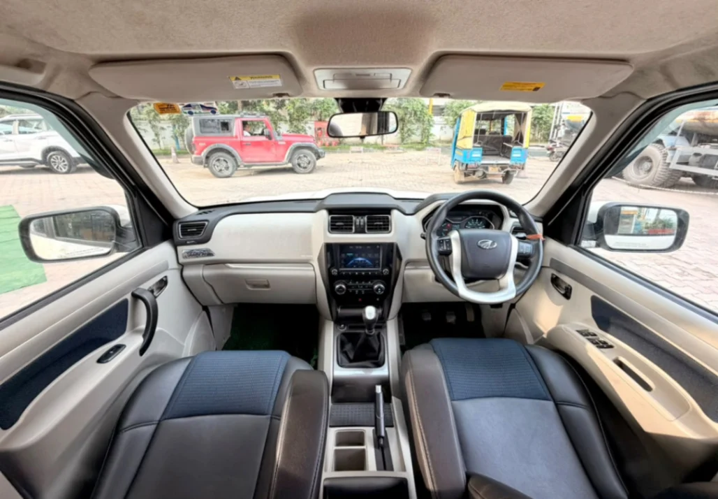 Mahindra SCORPIO - Thumbnail 5