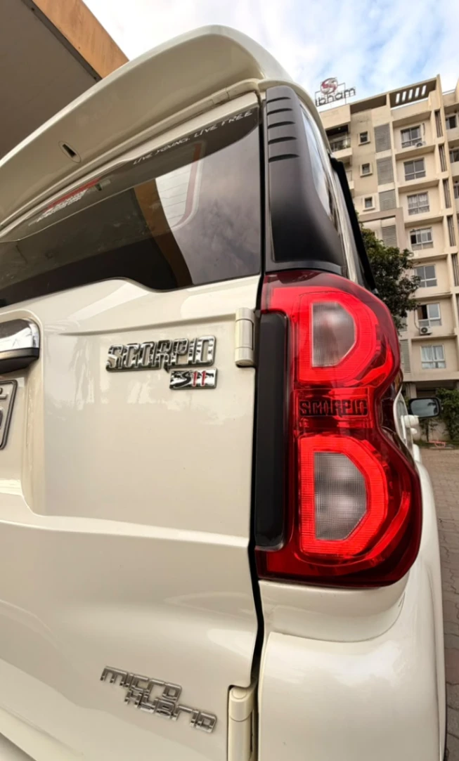 Mahindra SCORPIO - Thumbnail 10