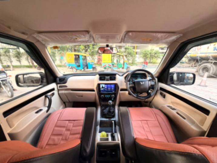 Mahindra Scorpio S11 - Thumbnail 5