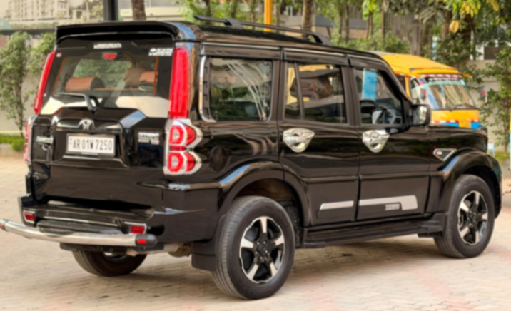 Mahindra Scorpio S11 - Thumbnail 12
