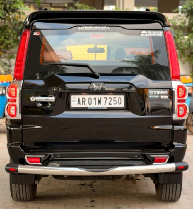 Mahindra Scorpio S11 - Thumbnail 13