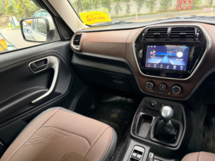 Mahindra Bolereo neo - Thumbnail 7