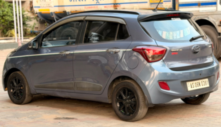 Hyundai Grand I10 - Thumbnail 12