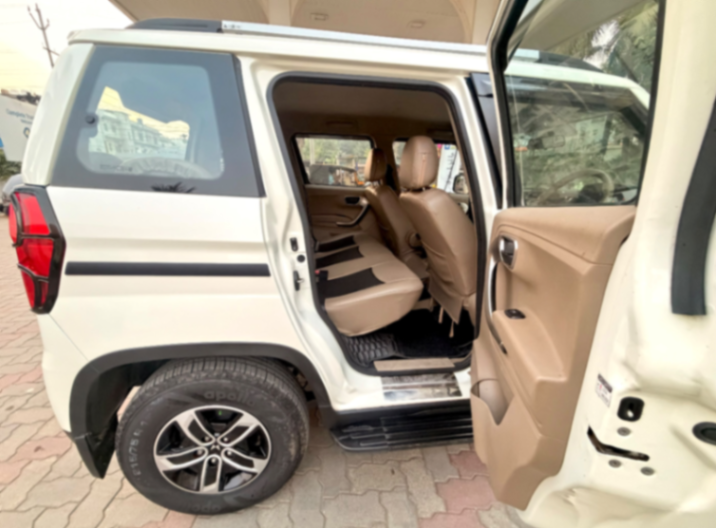 Mahindra Bolero Neo - Thumbnail 9