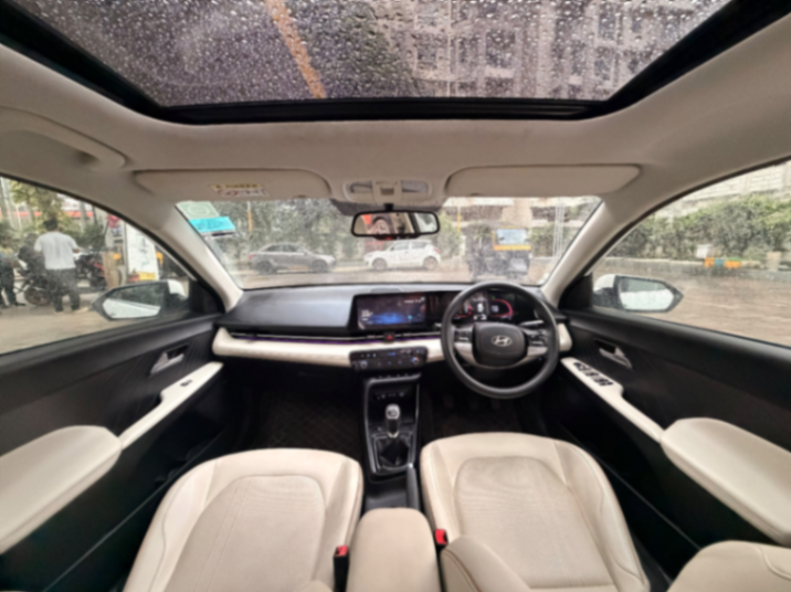 Hyundai Verna - Thumbnail 5