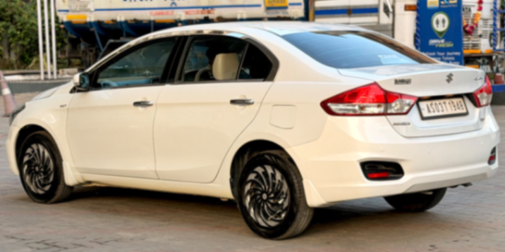 Maruti Suzuki Ciaz - Thumbnail 10