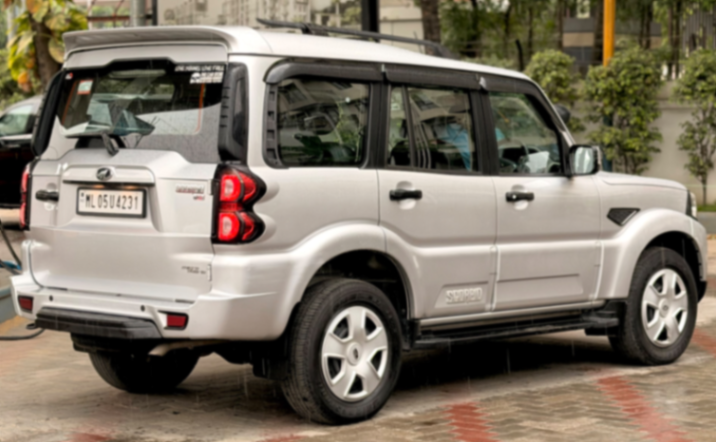 Mahindra Scorpio - Thumbnail 11