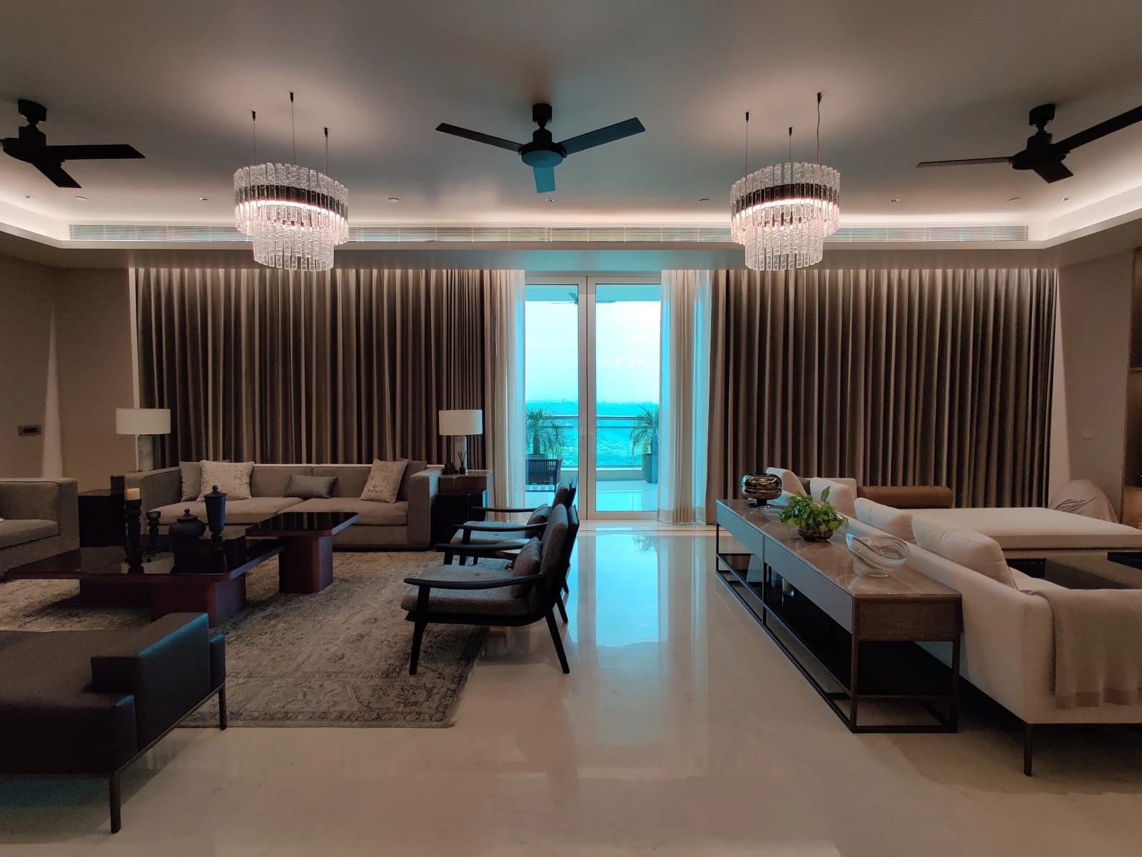 Apartment Interior 720A