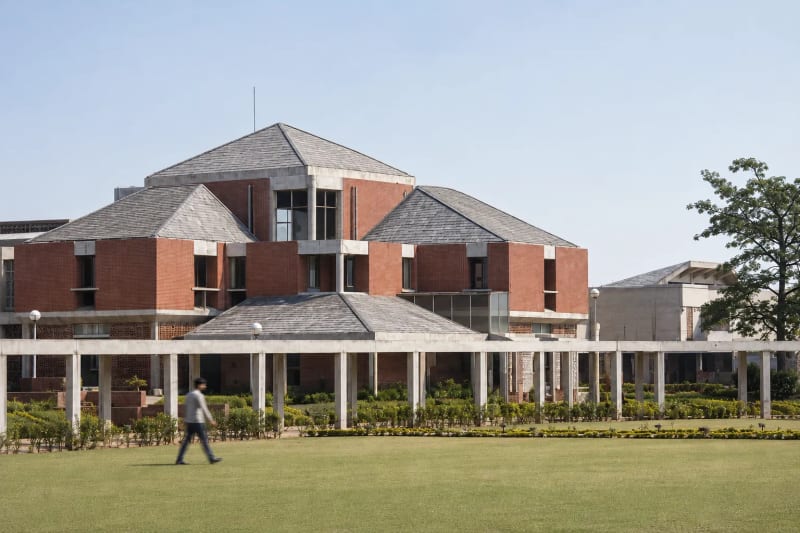 Shri Mata Vaishno Devi University — detail 2
