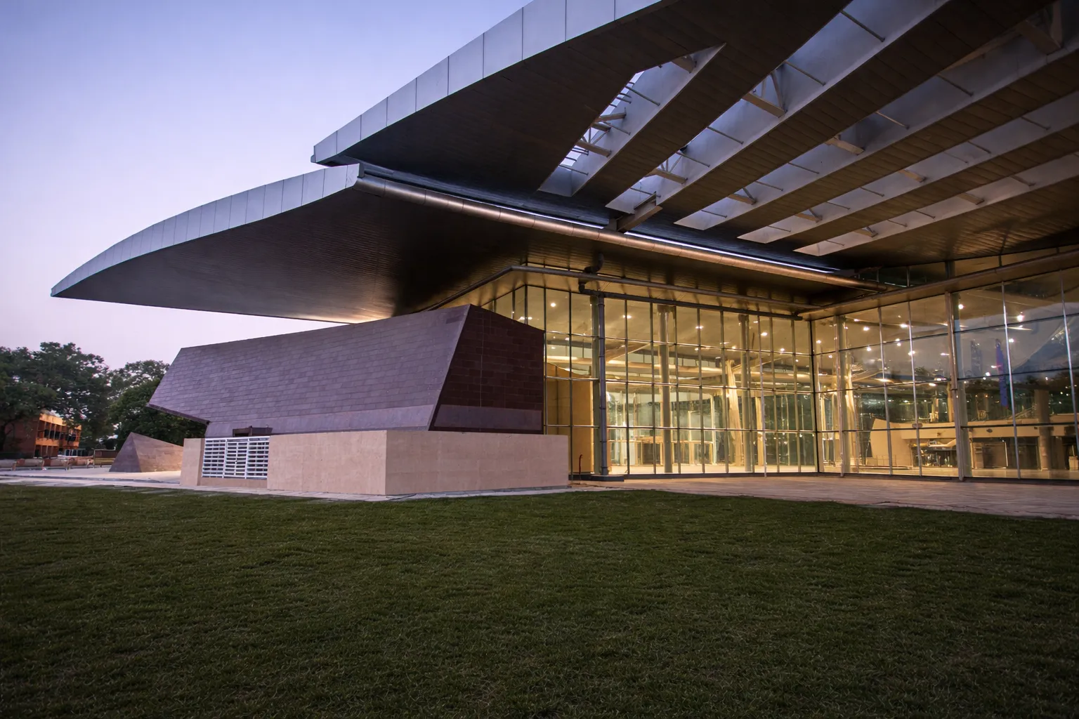 Passenger Terminal at Lucknow — detail 5