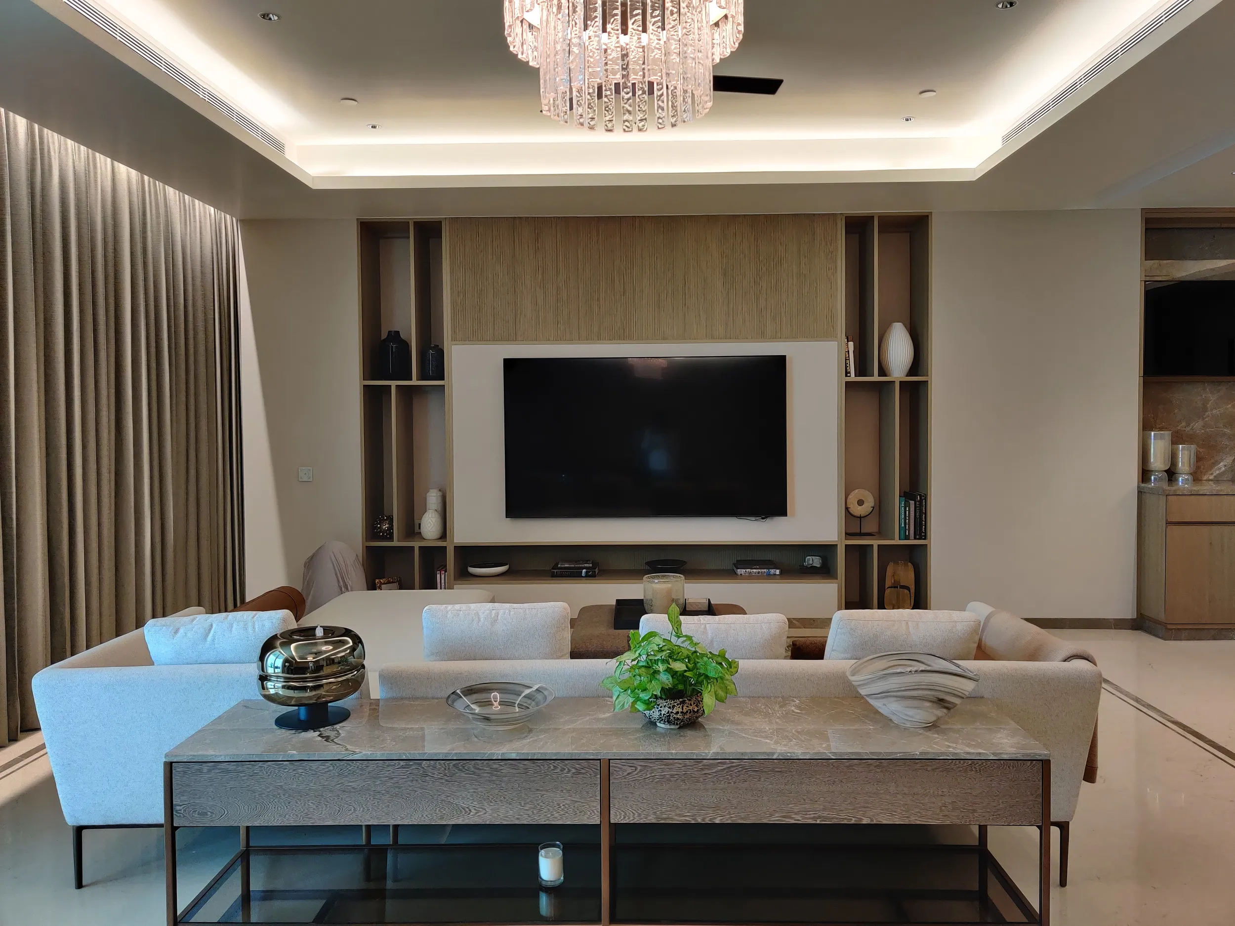 Apartment Interior 720A — detail 2