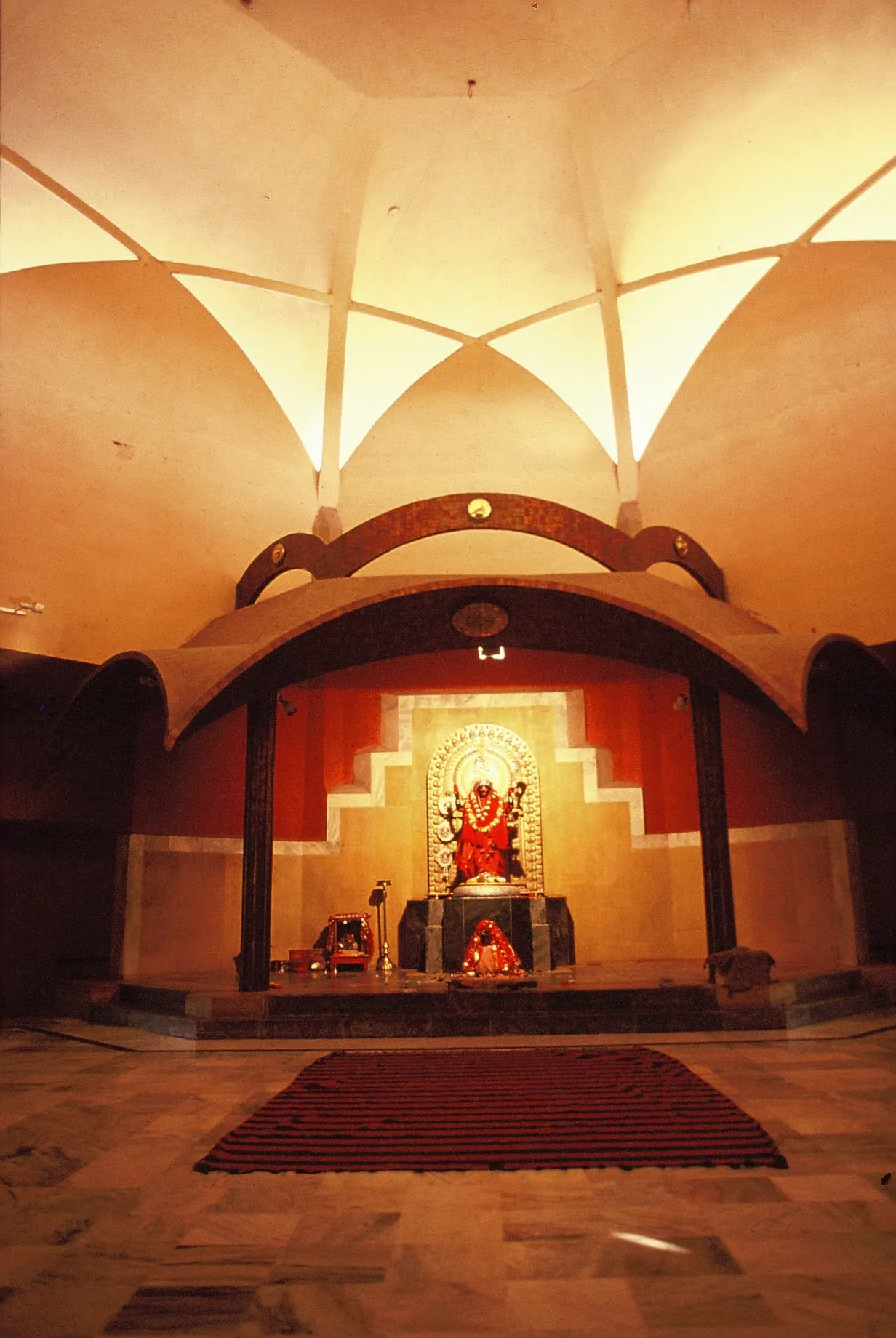 Dakshin Delhi Kalibari Temple — detail 3