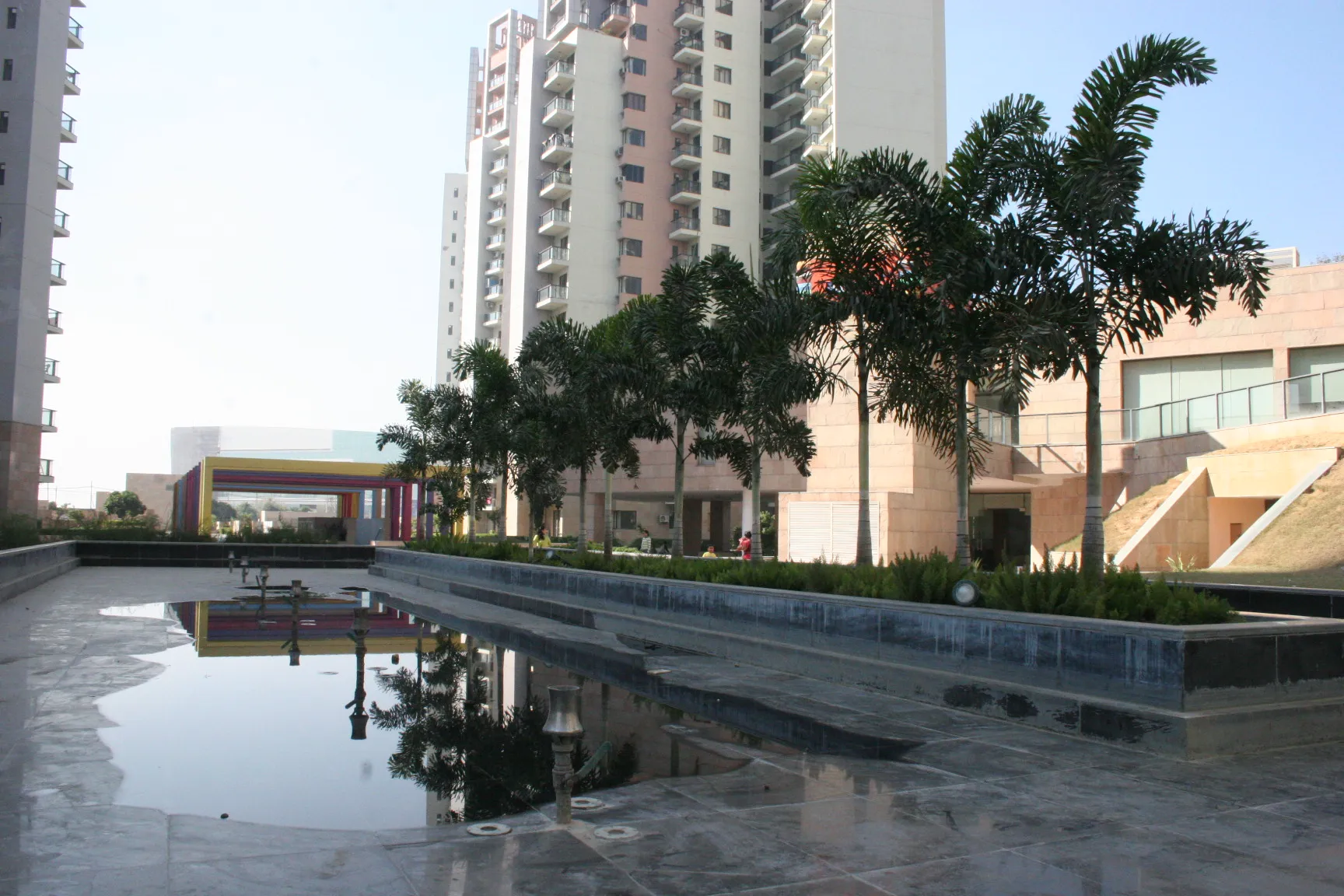Uniworld Gardens