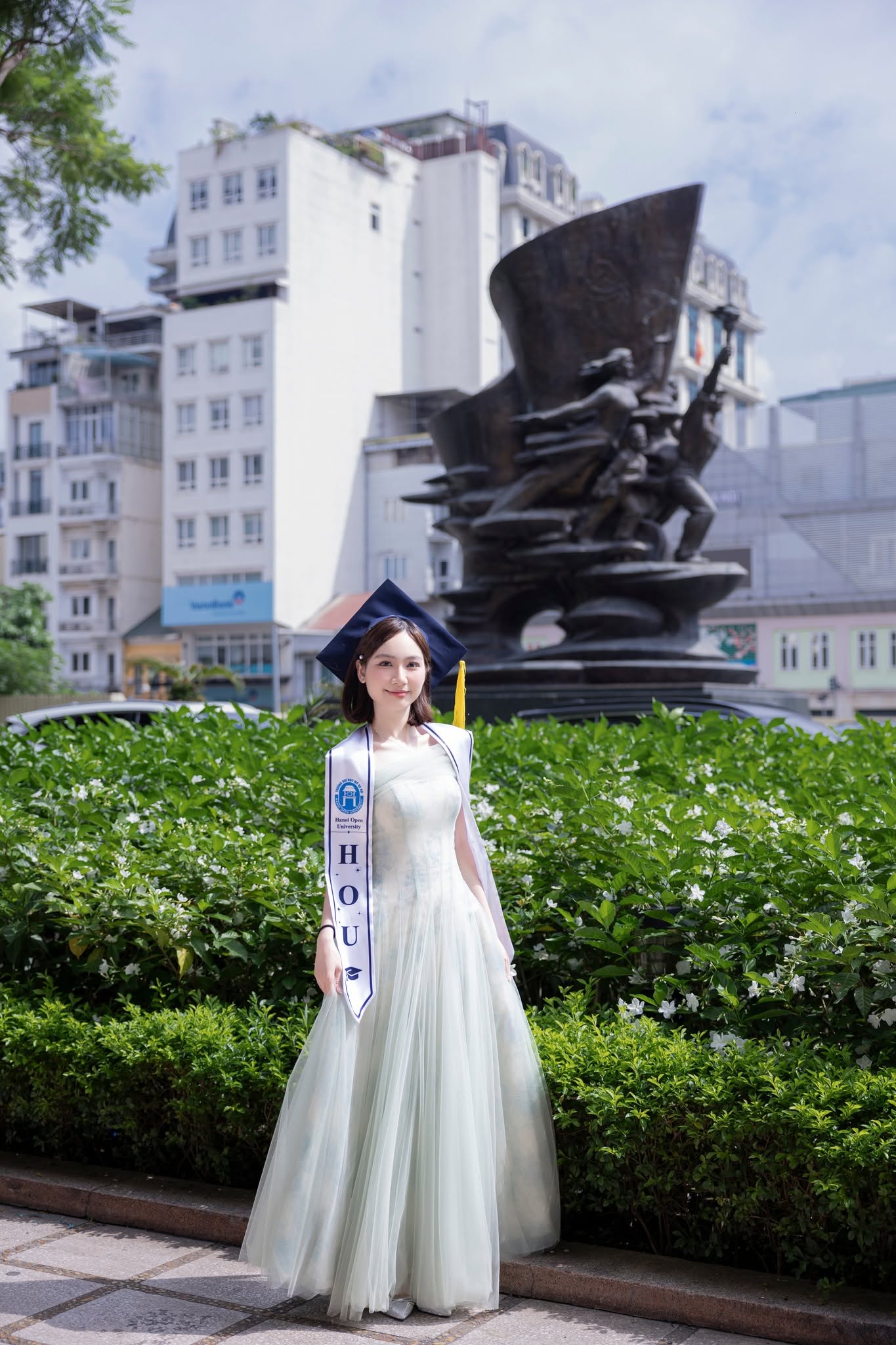 Ngày Cuối Ở HOU