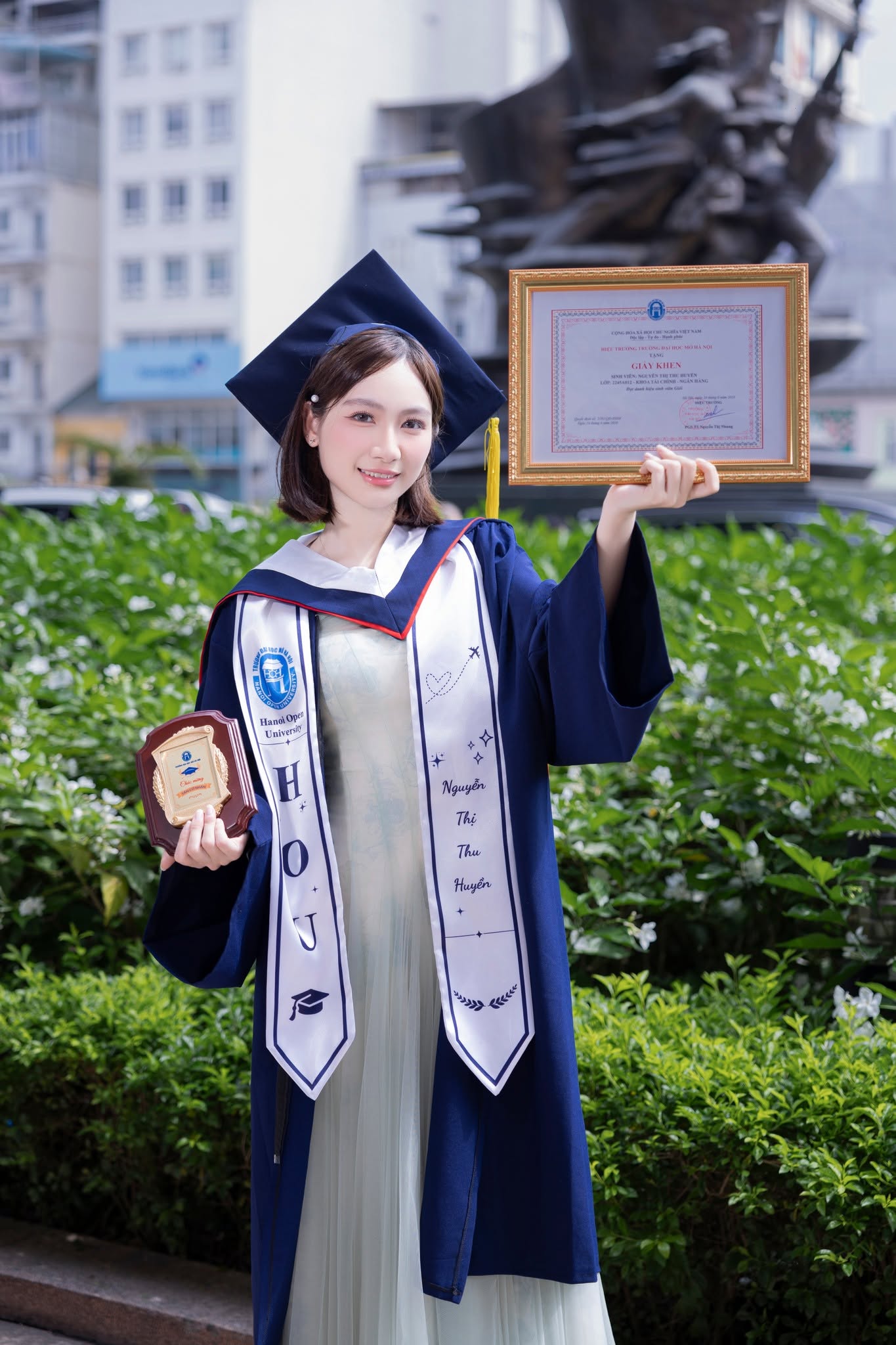 Ngày Cuối Ở HOU