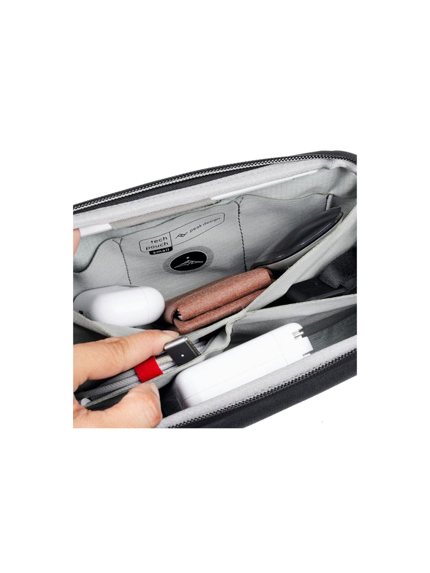 Tech Pouch