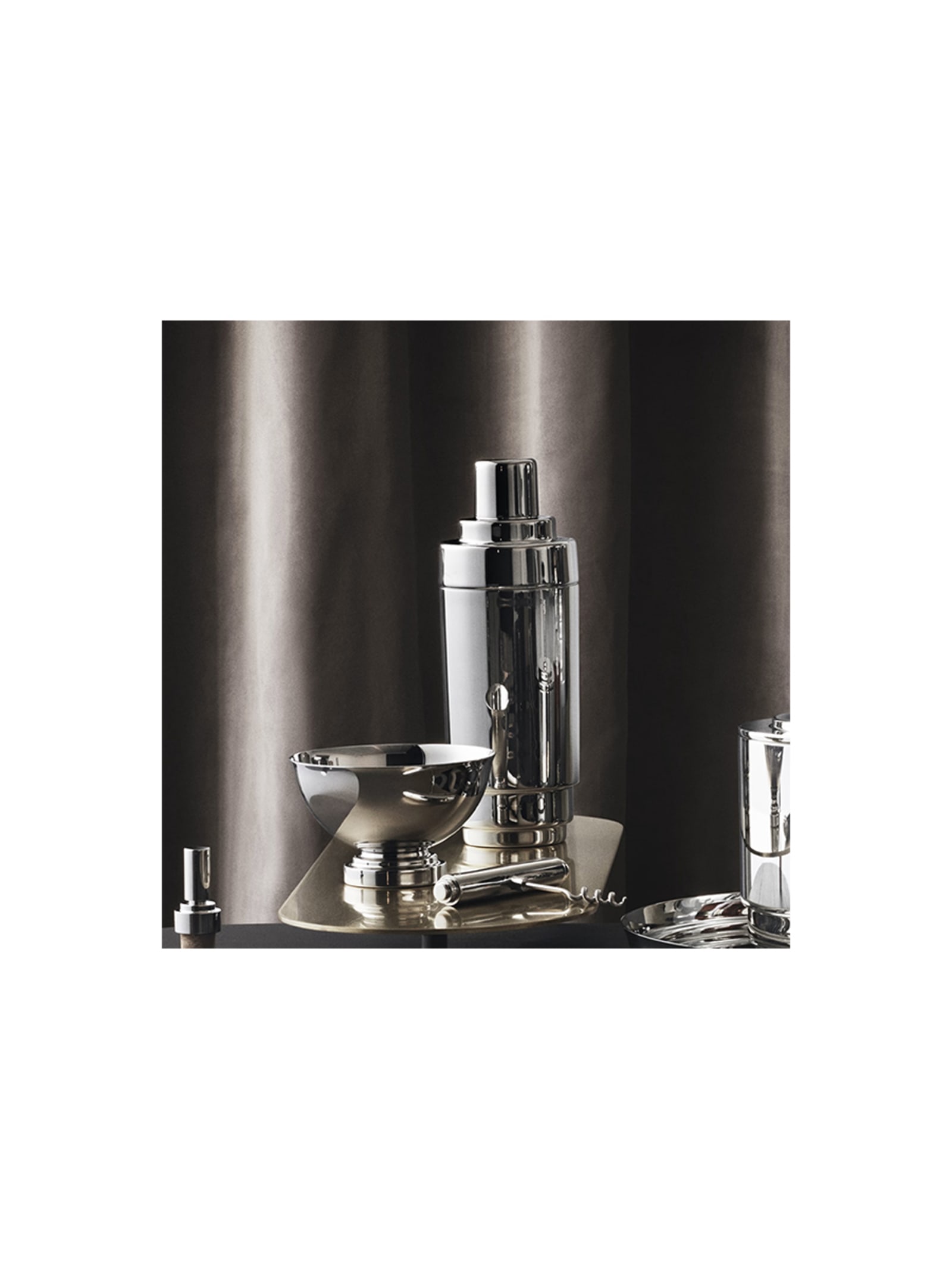 Manhattan Cocktail Shaker