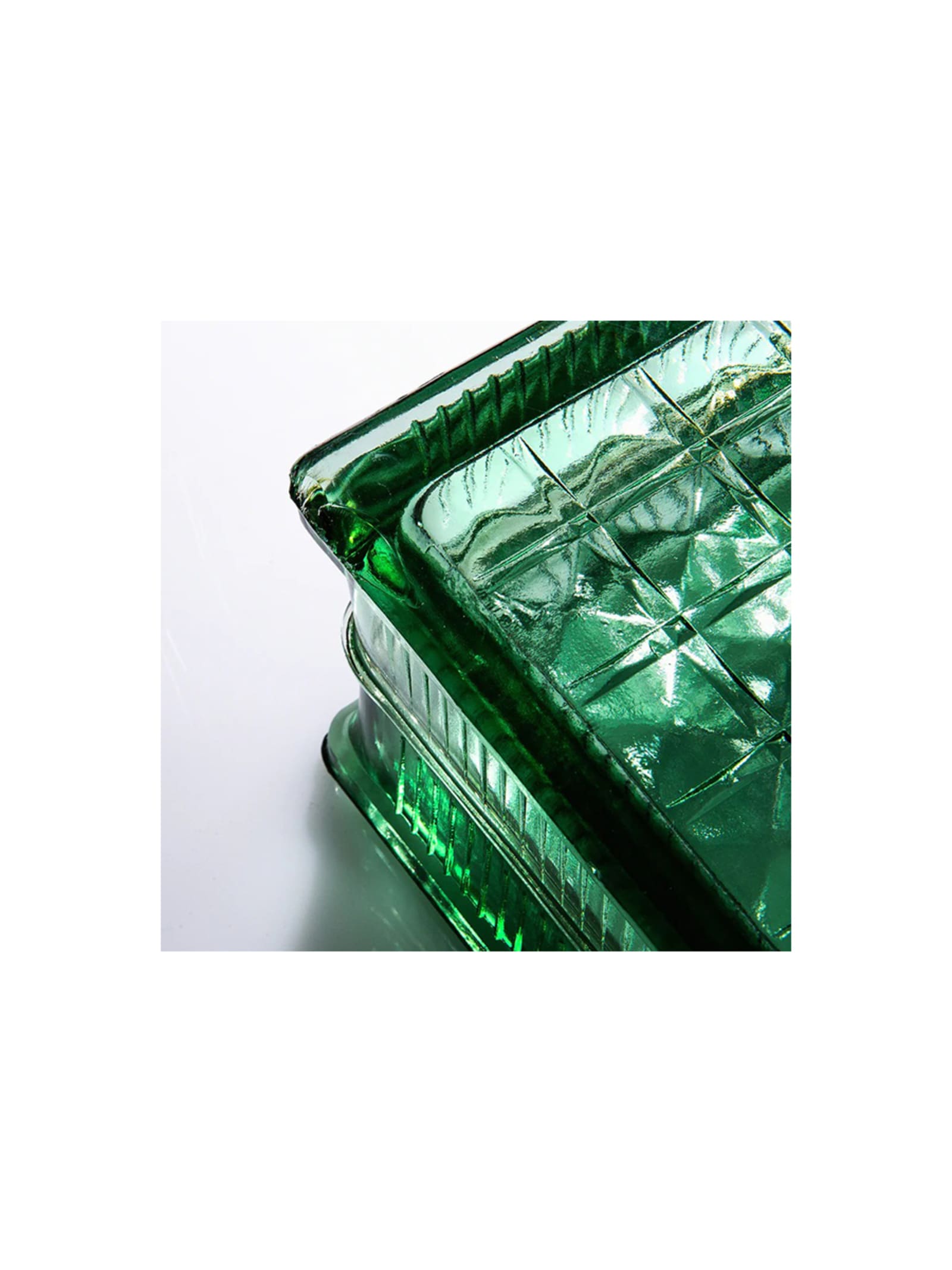 Rich Green Lamp 01 / INP