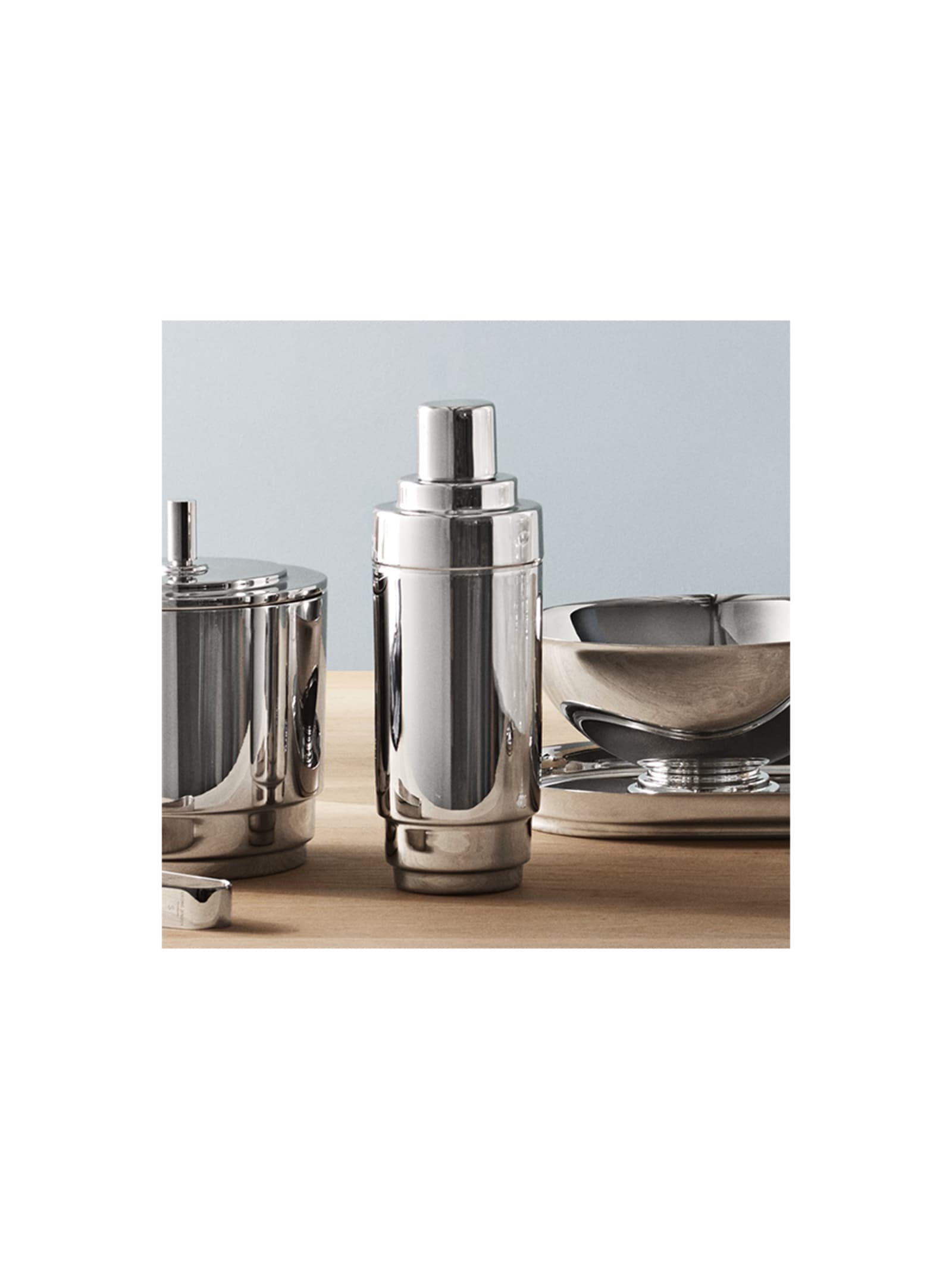 Manhattan Cocktail Shaker