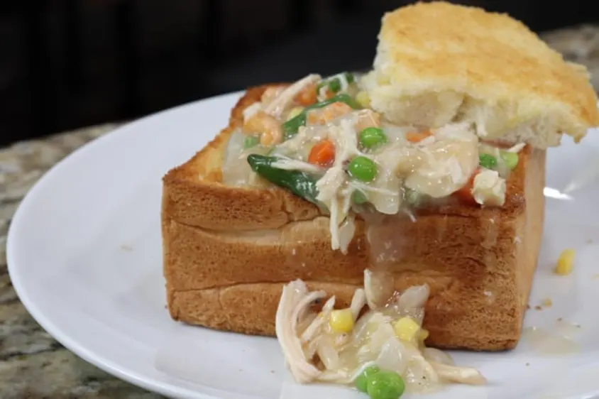 Coffin Bread (棺材板)