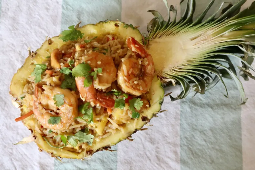 Thai Pineapple Fried Rice (Khao Pad Sapparot)