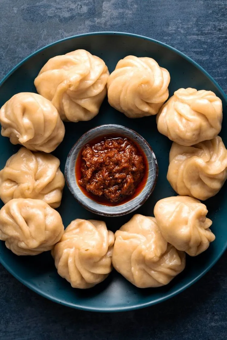 Momos
