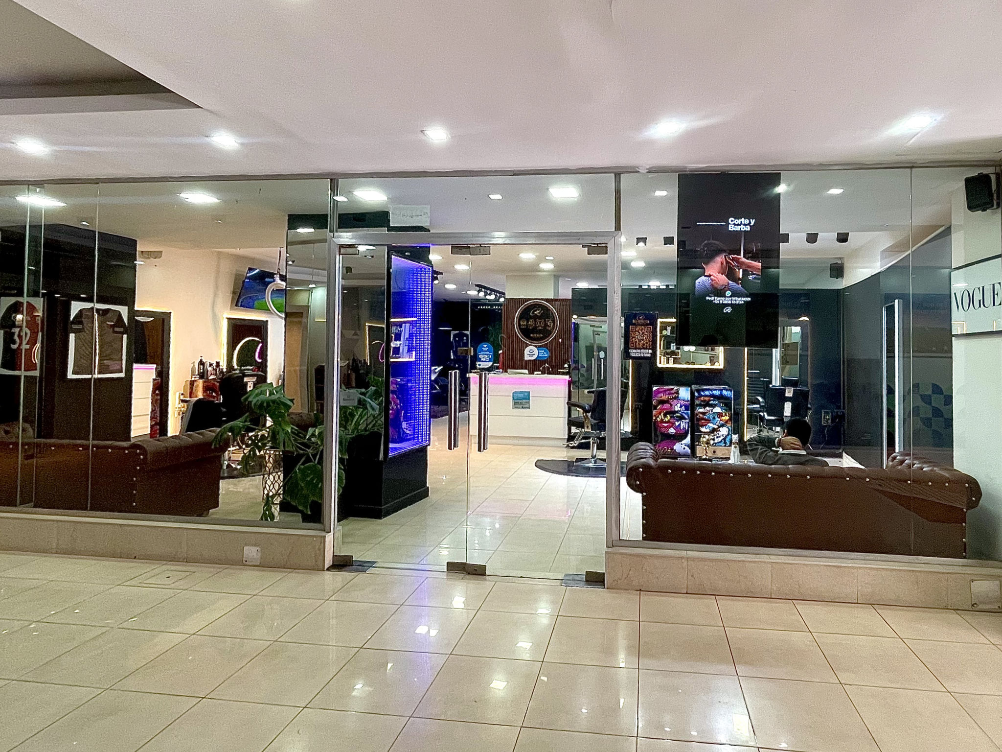 Tadashi Barber Studio & Beauty Santiago del Estero