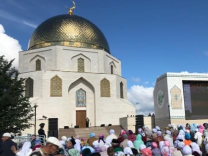 Альметьевцы принимают участие в «Изге Болгар жыены»