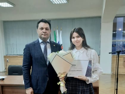 Елабужанка завоевала 3-е место в конкурсе по безопасности дорожного движения в сервисе " Я- школьник"
