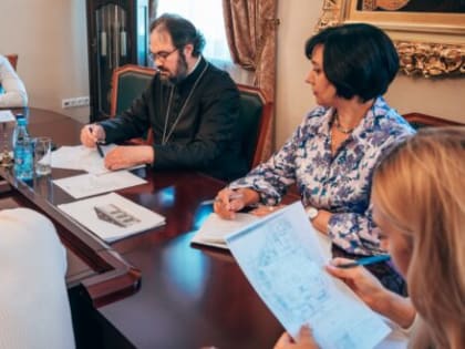 В Епархиальном управлении состоялась встреча по реконструкции Кафедрального собора