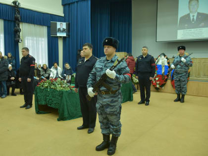 В Набережных Челнах простились с Файзуллой Хусниевым