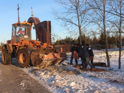 В Нурлате благоустраивают мусульманское кладбище