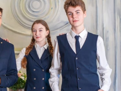 Минпросвещения РФ предложило обязать школы закреплять требования к форме учеников